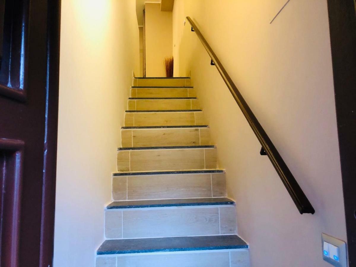 Вилла U Peri Alivu House Катания Экстерьер фото